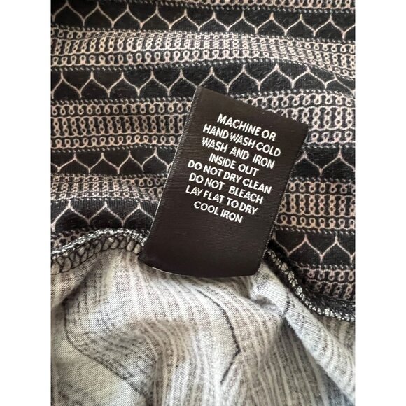 The Metropolitan Museum Of Art Large Tunic With Art Swirl Print 3/4 Sleeves - Picture 4 of 8